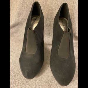 Women’s ankle bootie